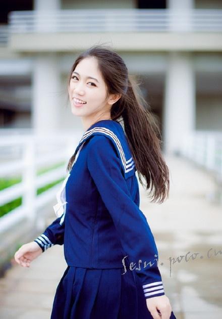 清純學(xué)生裝美女意境唯美寫真