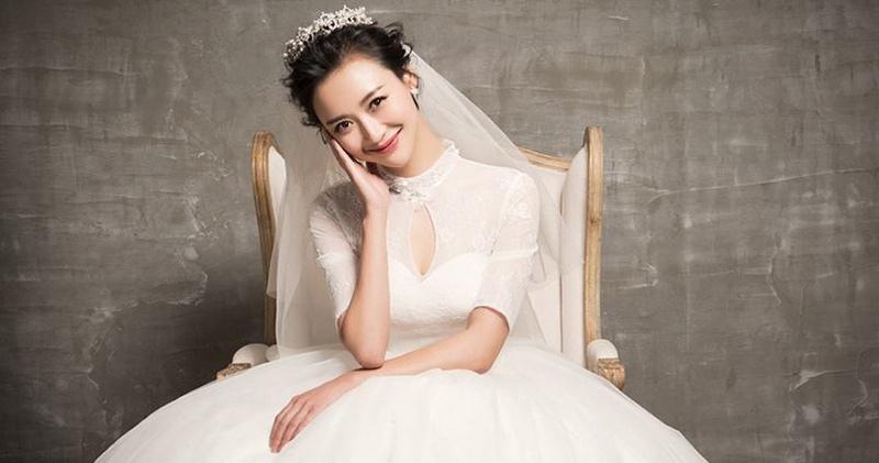 楊舒化身優(yōu)雅小女人時(shí)尚婚紗寫真大片