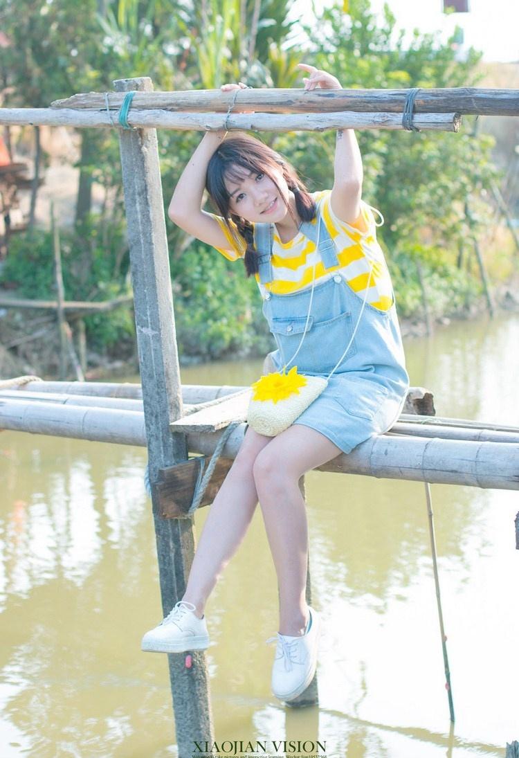清純天然美女戶外一日游隨拍寫真圖片
