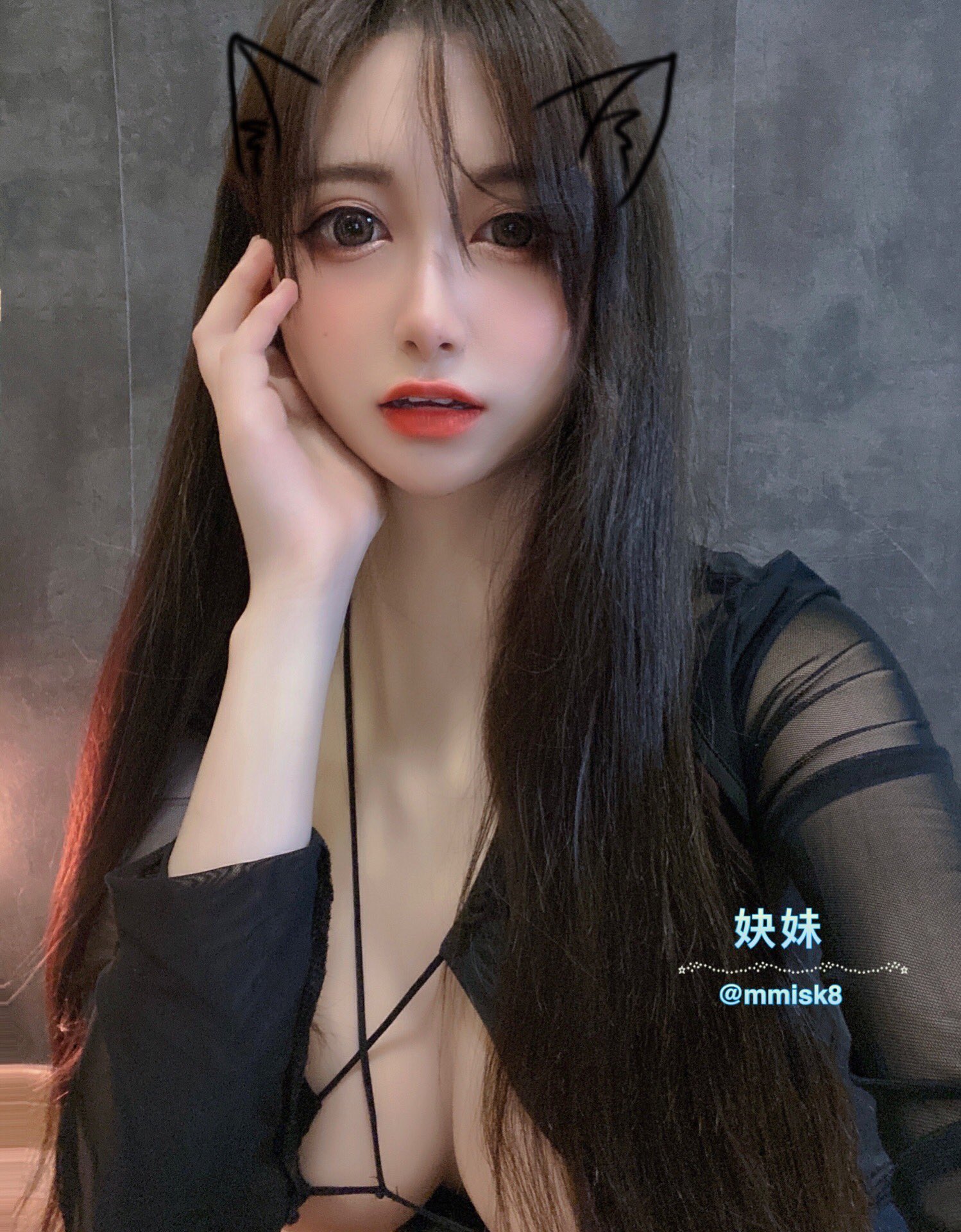 管她假不假，開心就好