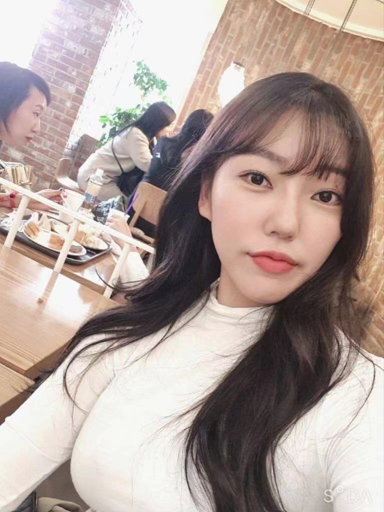 露臉反差婊，你騷或不騷的樣子我都有