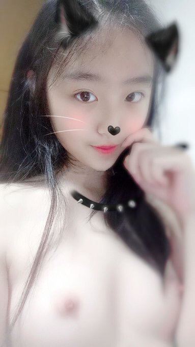 一組風(fēng)燒小姐姐