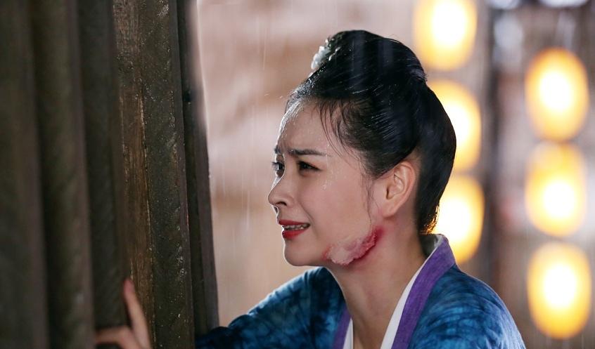 純真鄧莎為愛(ài)換容顏