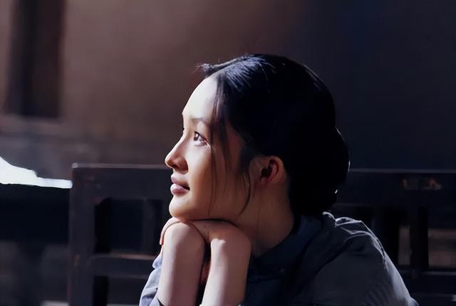 《白鹿原》中最美女人田小娥，她結(jié)局凄慘因為什么？漂亮？放蕩？