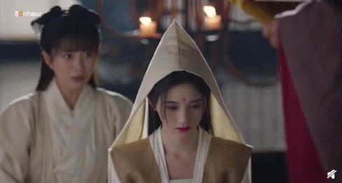 內娛“四千年美女”，夠夠了
