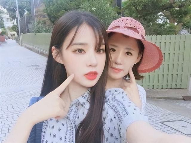 青春期是女孩的“危險期”？三條界限要守住，有女兒的父母多重視