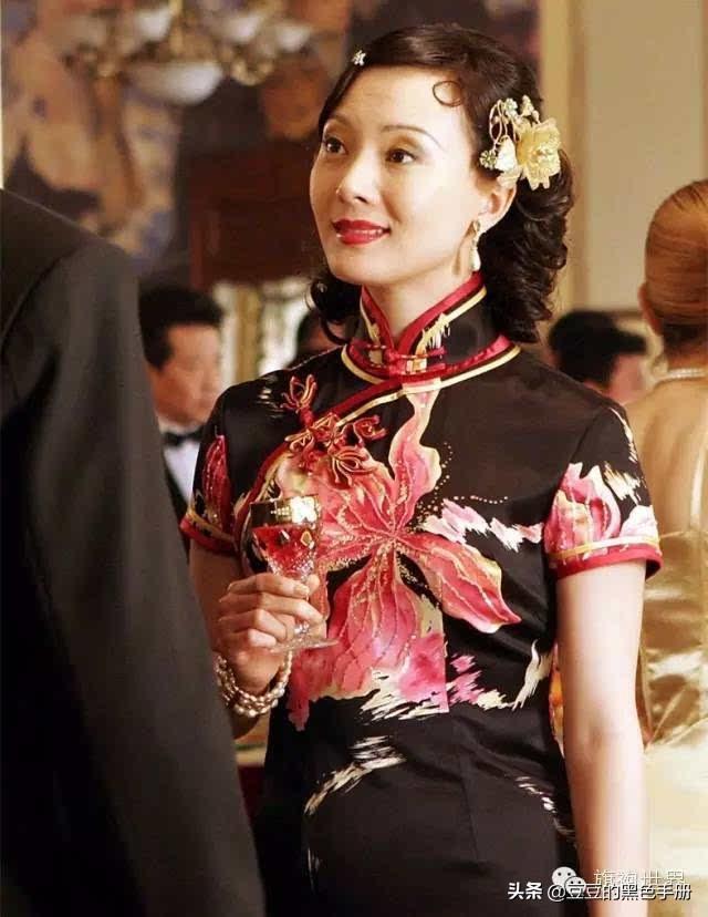 旗袍如照妖鏡，看看這17位女星，誰最驚艷，誰像偷穿大人衣服？