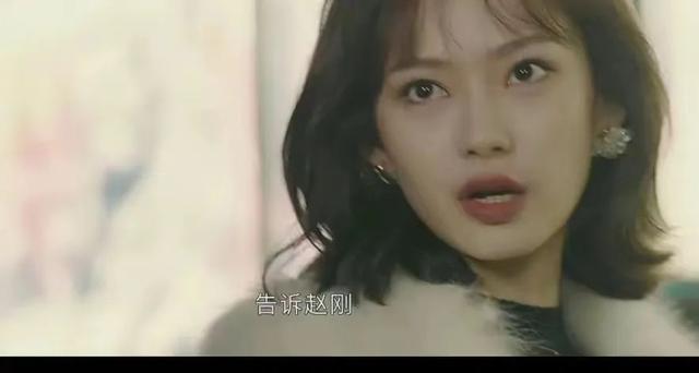 他是誰：衛(wèi)國平藏在錢包里的女人照片，暴露了陳山河被割喉的真相