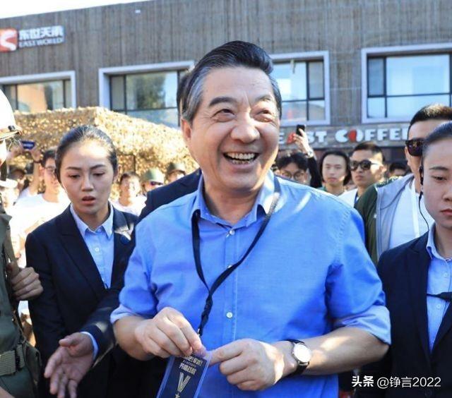 十大令人難忘的鏘鏘三人行嘉賓，他們的這些言論，你是否還記得？