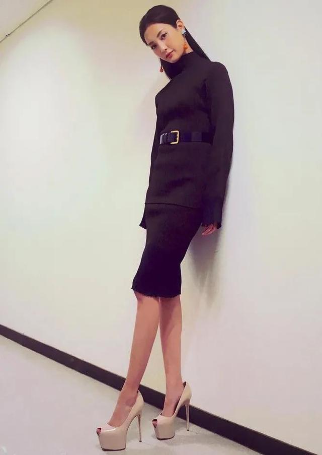 日本擁有“魔鬼身材”的女星！美腿太逆天了