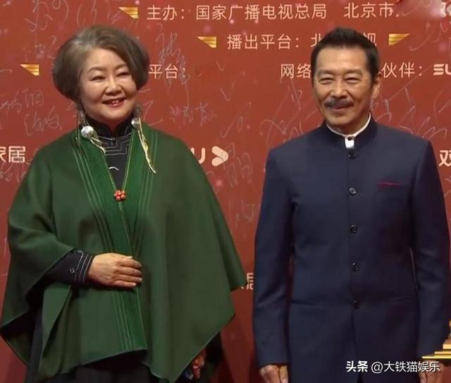 恭喜！女星紅毯斗艷“風(fēng)向”變了，捂得嚴(yán)實(shí)還艷壓群芳，才是真美