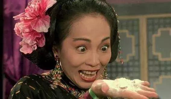 男生最想知道的事！女生宿舍夜聊，除了男人都聊什么？