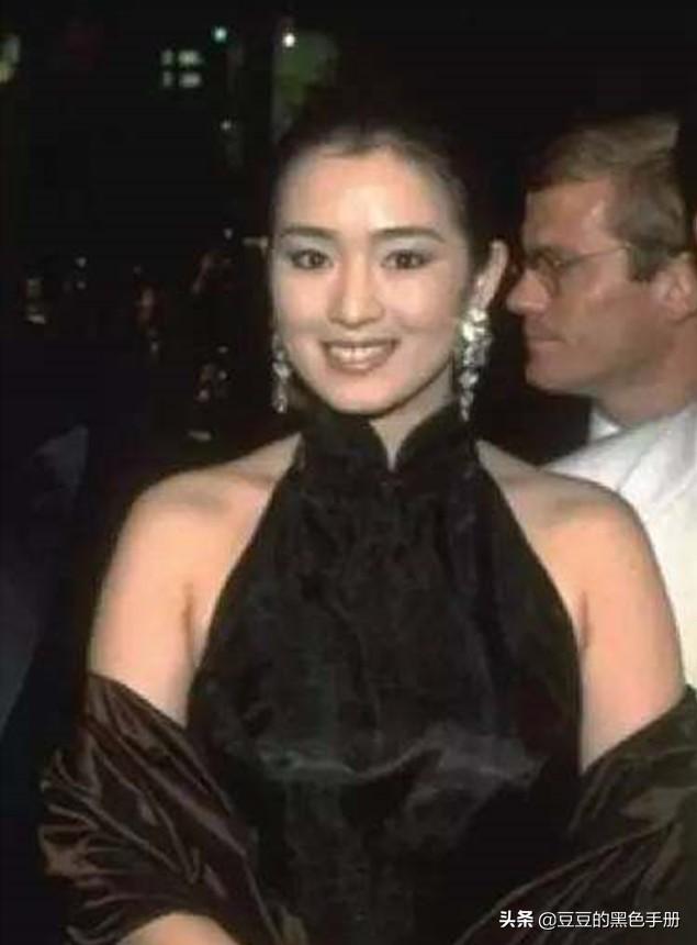 旗袍如照妖鏡，看看這17位女星，誰最驚艷，誰像偷穿大人衣服？
