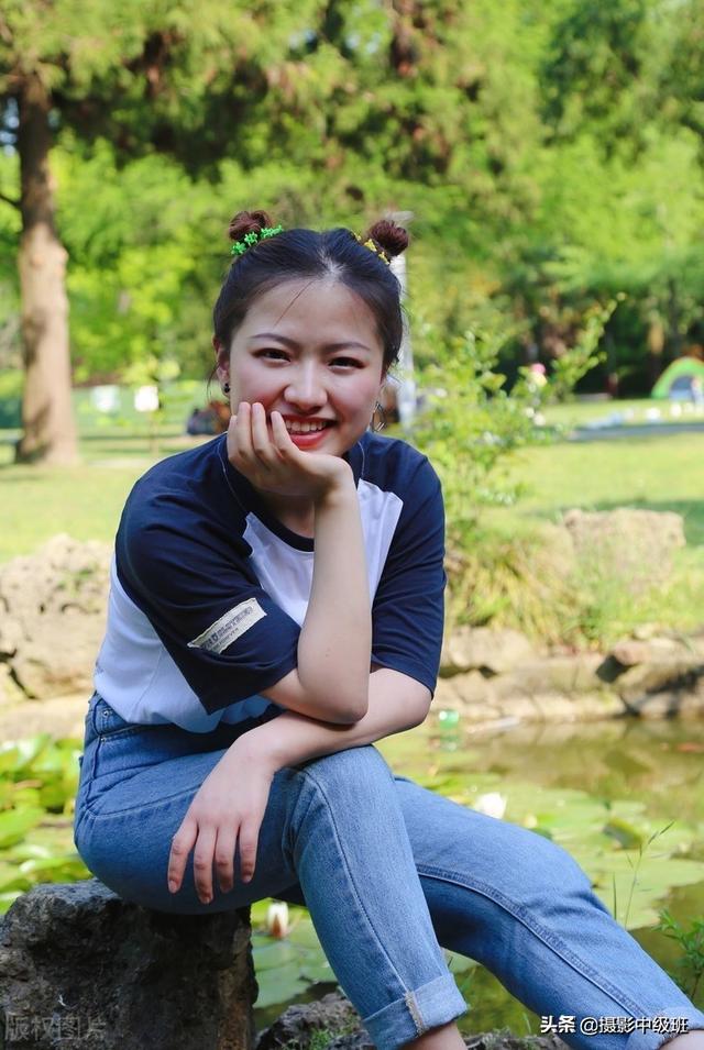 女人拍照十大禁忌，正確的擺姿勢，才能拍出好看的照片