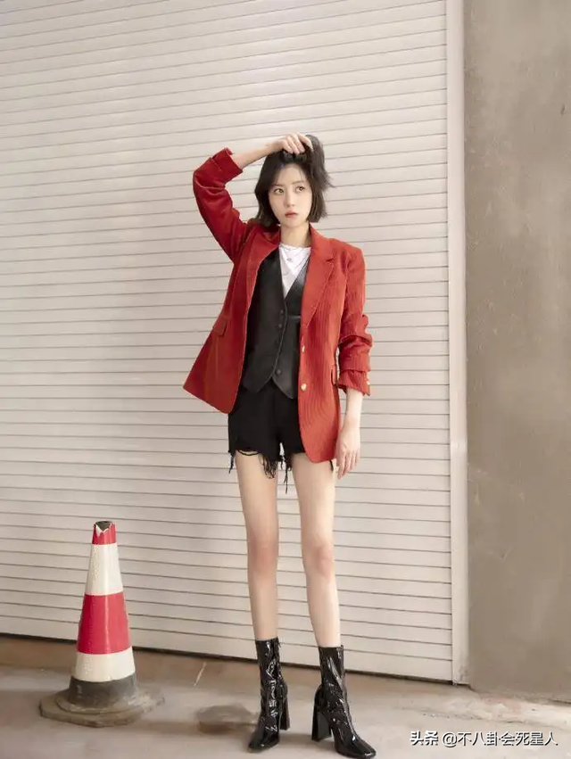 看臉很“一般”，看腿是絕美，這6位女星的顏值身材差距真大