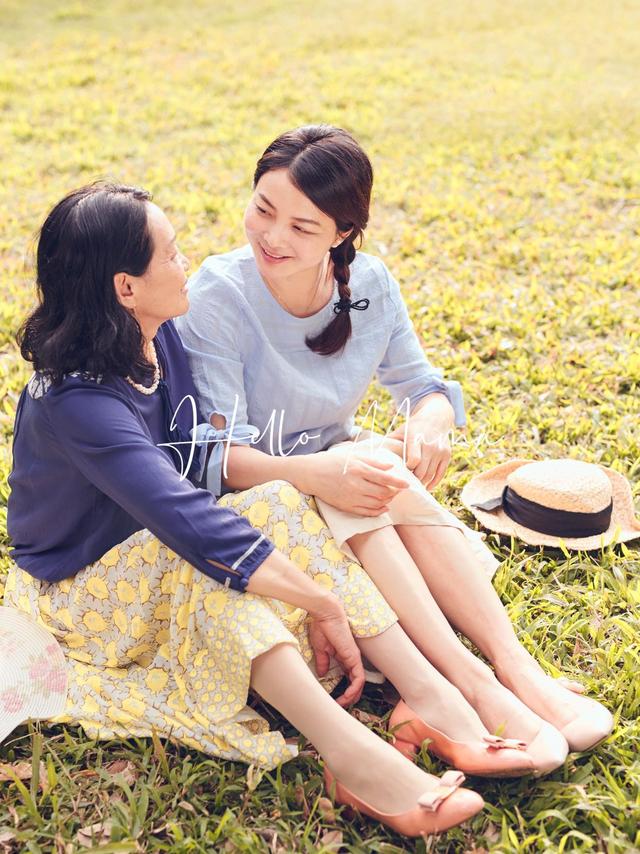 中年女士拍照姿勢推薦，8個姿勢必須掌握，拍照自然有氣質