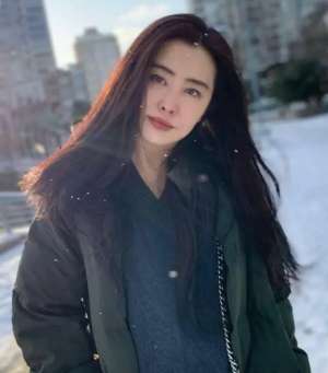 中國最美的女明星(給國內“10大美女演員”排名，林志玲僅第6，迪麗熱巴高居第3)