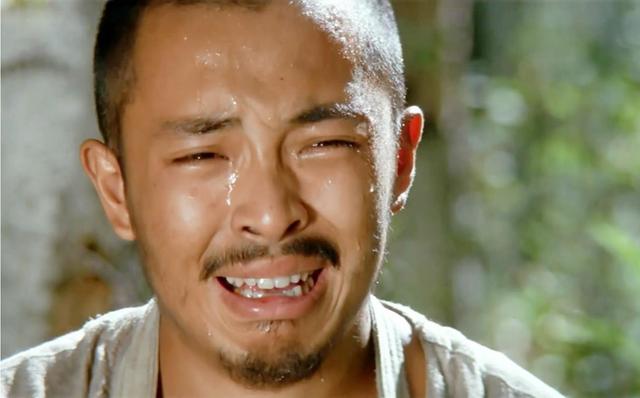 富大龍：娶重慶美女饒敏莉，12年后，婚姻還是輸給了票子和孩子