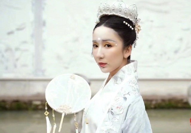 驚艷全網(wǎng)的9大民族變裝，就連央視都帶頭轉(zhuǎn)發(fā)，哪一個(gè)驚艷了你？