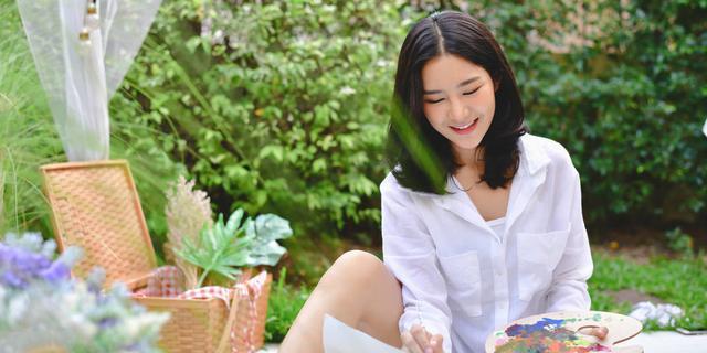 高清美女圖片，張張可當(dāng)壁紙哦