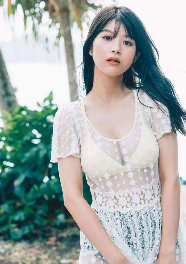 日本擁有“魔鬼身材”的女星！美腿太逆天了