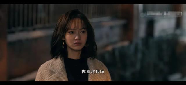 他是誰：衛(wèi)國平藏在錢包里的女人照片，暴露了陳山河被割喉的真相