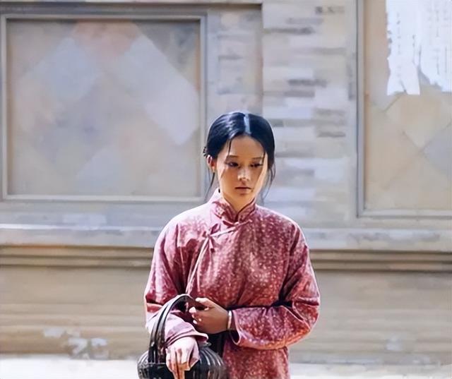 《白鹿原》中最美女人田小娥，她結(jié)局凄慘因為什么？漂亮？放蕩？
