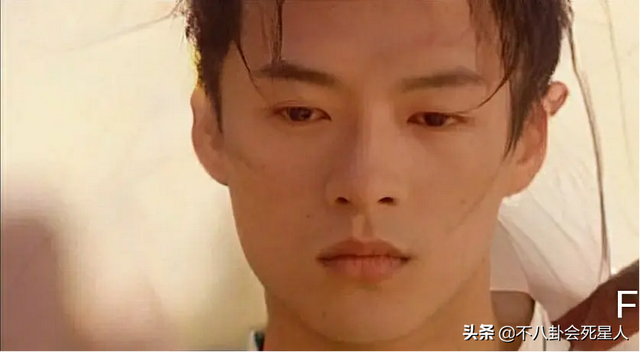 女星性轉(zhuǎn)男裝照：熱巴撞臉大眼仔，楊穎神似羅云熙，關(guān)曉彤變路人