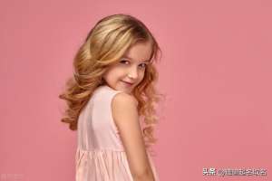 英文女生名(女生的英文名字好聽的，時(shí)尚、新穎、有個(gè)性)