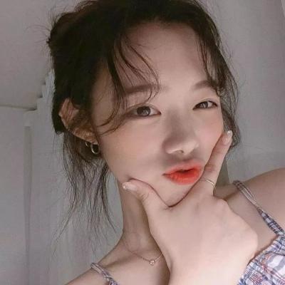 微信女生頭像意境唯美港風(fēng)
