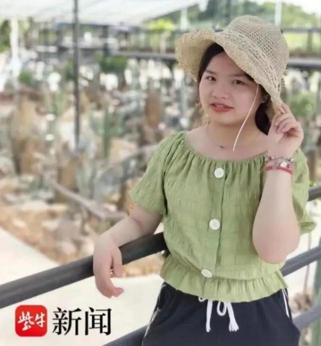 考研成功，卻忽然與父親天人永隔，女孩痛哭，校方回應(yīng)暖暖人心