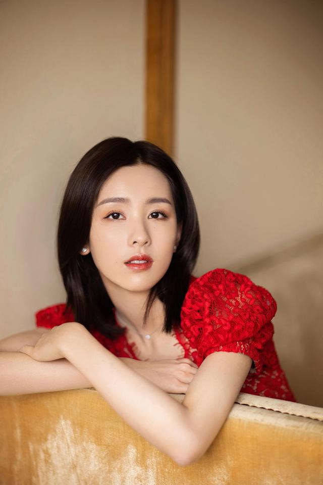 五位女星養(yǎng)眼美圖欣賞，個(gè)個(gè)美若天仙，你最喜歡誰呢？