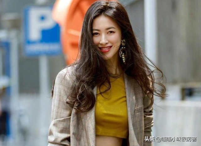 被譽(yù)為中國(guó)第一美女，與法拉利總裁談戀愛，朱珠到底靠什么？