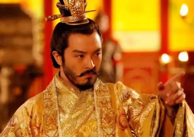富大龍：娶重慶美女饒敏莉，12年后，婚姻還是輸給了票子和孩子