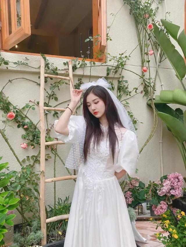 年輕的女孩