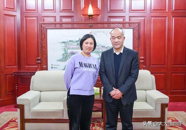 周國紅護士：抗疫歸來卻患癌癥，化療時以淚洗面，仍決定捐獻器官