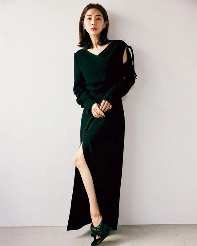 日本擁有“魔鬼身材”的女星！美腿太逆天了