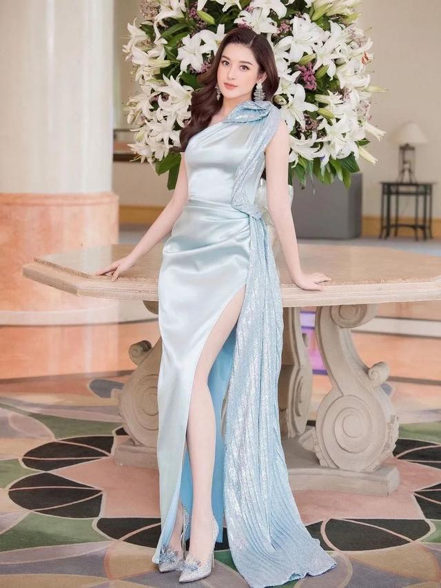 越南第一美女，熱巴的臉柳巖的胸關(guān)曉彤的腿！她是怎么鍛煉的？