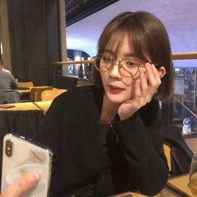 微信女生頭像意境唯美港風(fēng)
