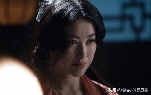 被譽(yù)為中國(guó)第一美女，與法拉利總裁談戀愛，朱珠到底靠什么？