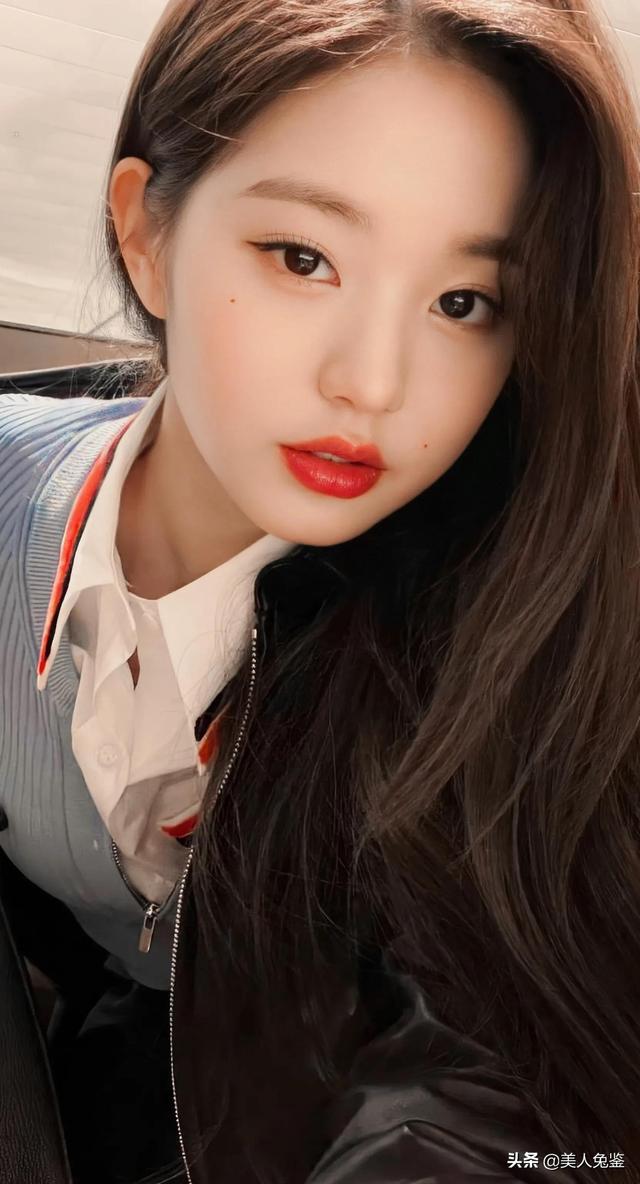 精靈少女張?jiān)⒏咔灞诩? onerror=