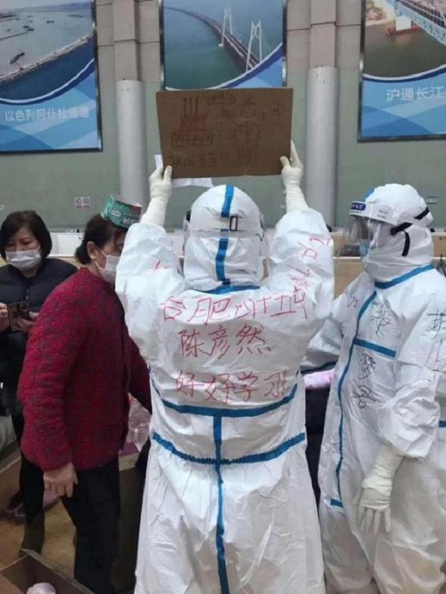 周國紅護士：抗疫歸來卻患癌癥，化療時以淚洗面，仍決定捐獻器官