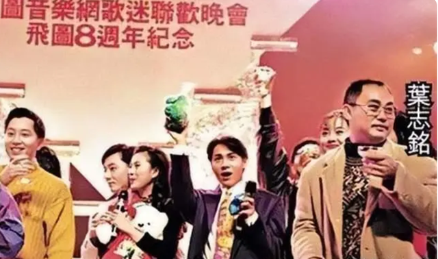 7位“一脫成名”的女星，有人成一線有人嫁豪門，有人成“癲王”