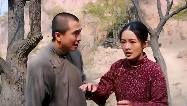 《白鹿原》中最美女人田小娥，她結(jié)局凄慘因為什么？漂亮？放蕩？