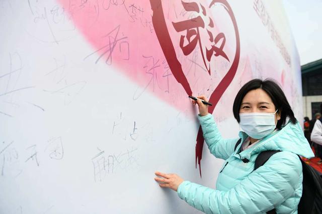 周國紅護士：抗疫歸來卻患癌癥，化療時以淚洗面，仍決定捐獻器官