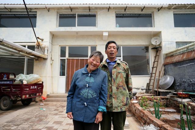 我在現(xiàn)場·照片背后的故事|我的2022:遠山行·訪老友