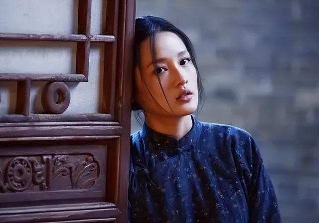 《白鹿原》中最美女人田小娥，她結(jié)局凄慘因為什么？漂亮？放蕩？