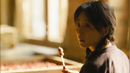 《人世間》四大美女脫掉補(bǔ)丁衣服，穿上現(xiàn)代裝，就像換了個人一樣