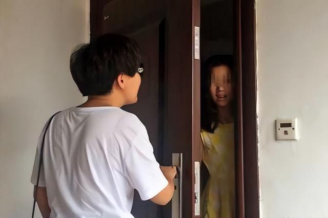 發(fā)現(xiàn)11歲女兒偷看“成人片”，媽媽的處理方式很巧妙，值得學(xué)習(xí)