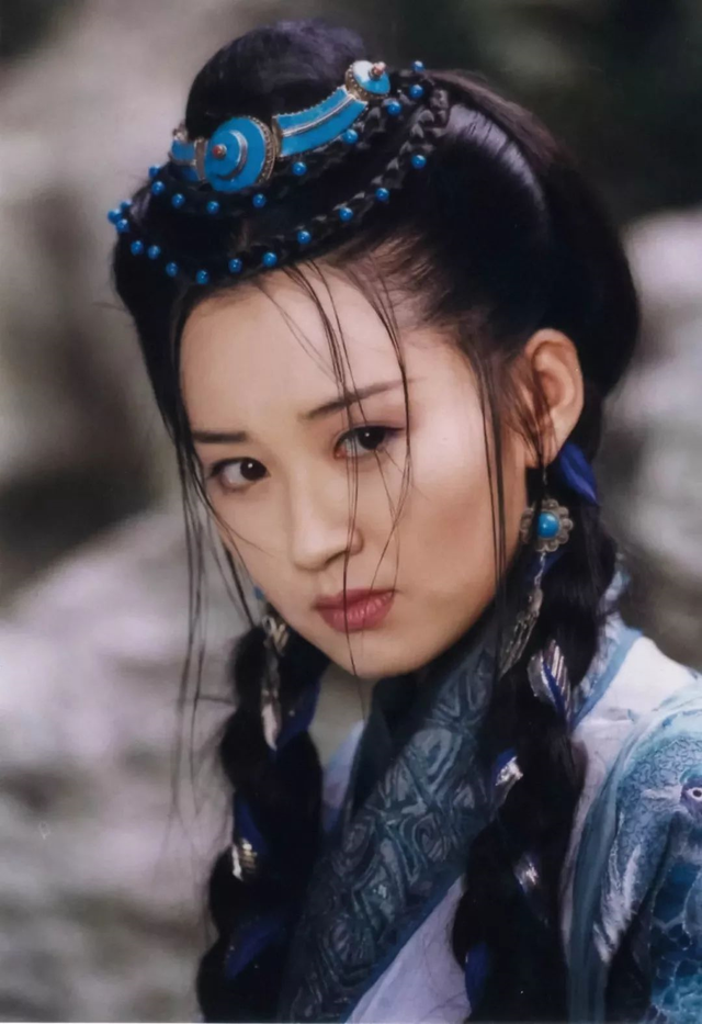 這些女星身材絕了：許晴的臀，舒淇的嘴，林志玲的胸，萬(wàn)綺雯的腿